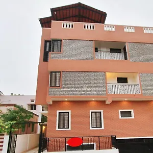 3* Hotel Oyo 10464 Serenity